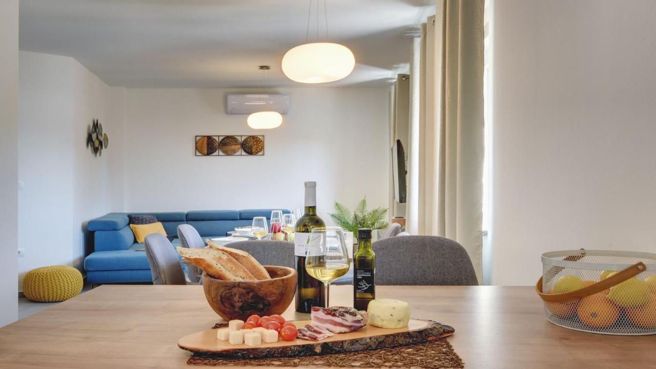 Exclusive City Apartments Pula Zewnętrze zdjęcie