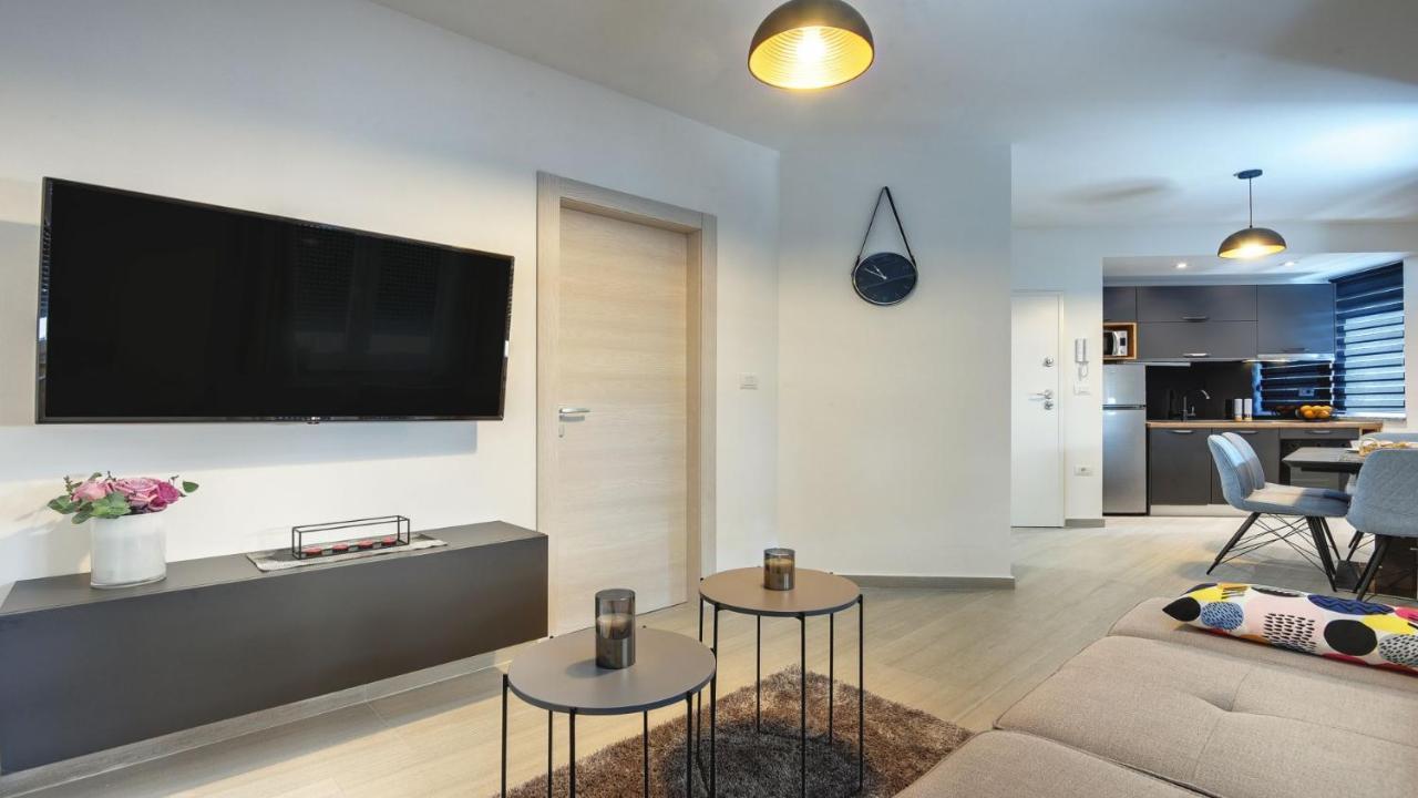 Exclusive City Apartments Pula Zewnętrze zdjęcie