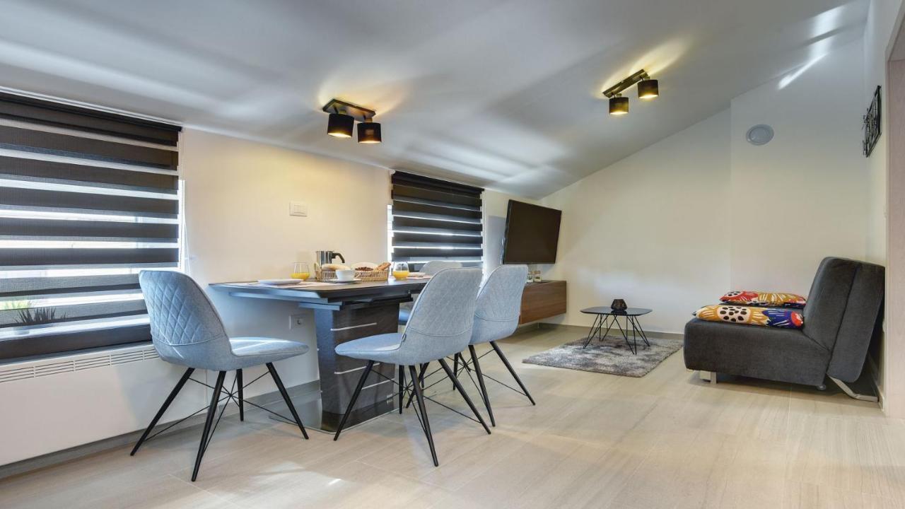Exclusive City Apartments Pula Zewnętrze zdjęcie
